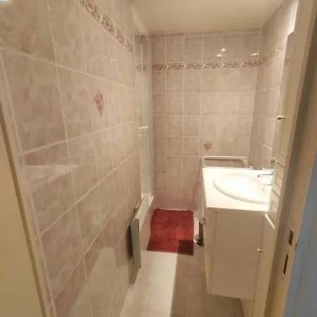 Maison *